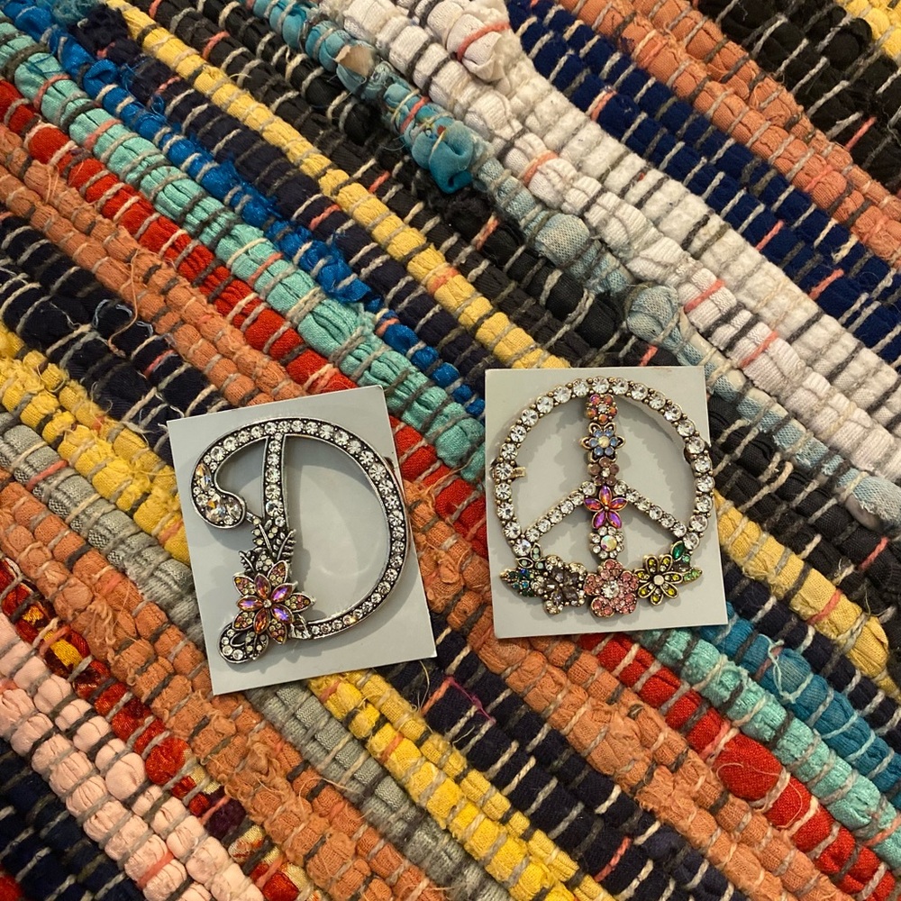 Decorative Pins